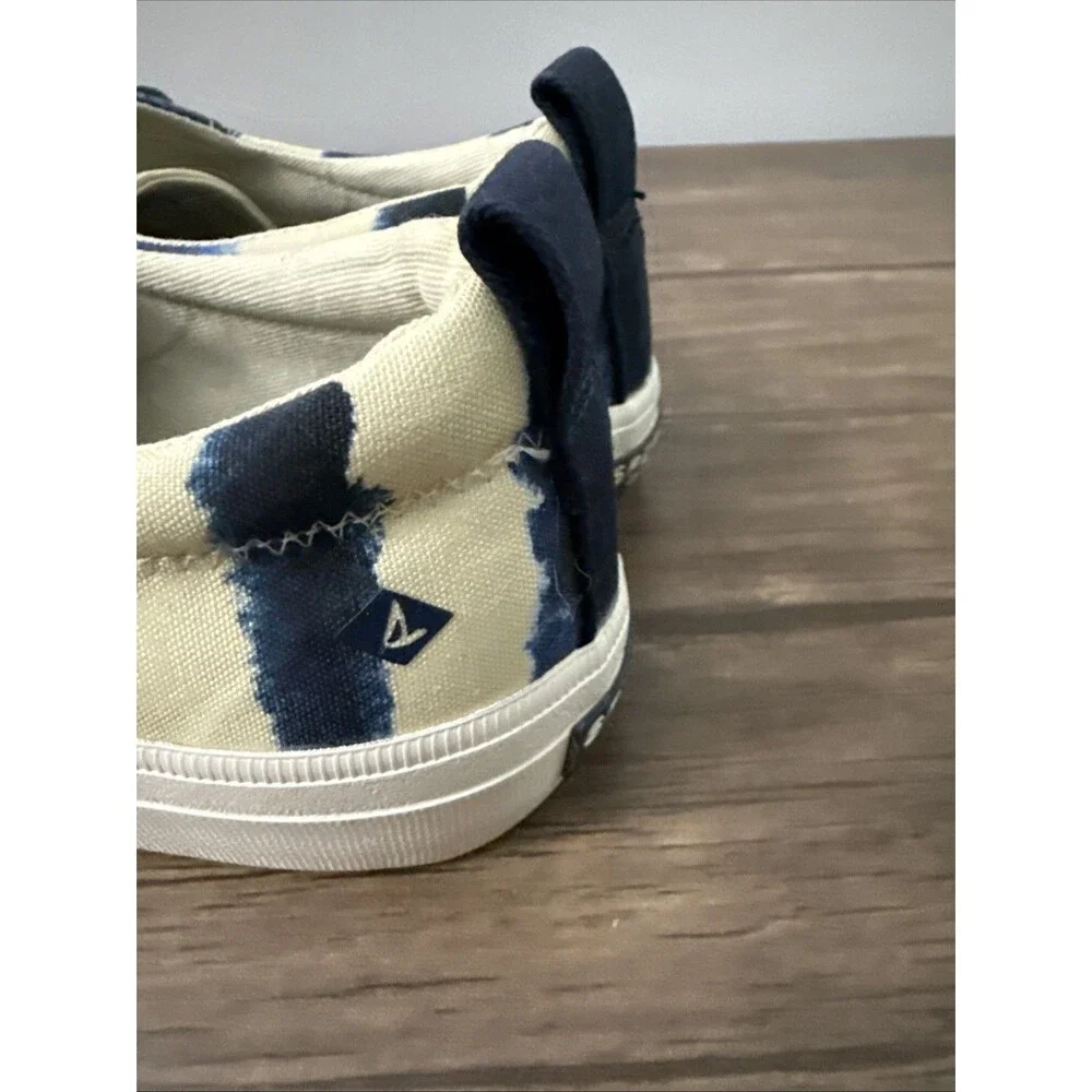 Sperry top sider